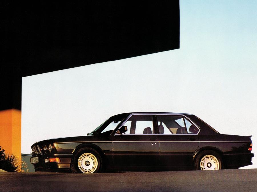  BMW M535i 1985 года  (фото 2 из 5)